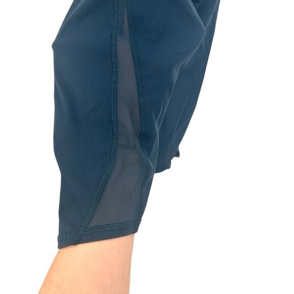 Lululemon Fresh In Mesh Leggings capri length in Midnight Navy size 8 - Picture 4 of 7